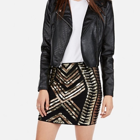 Express Dresses & Skirts - Express Sparkling skirt